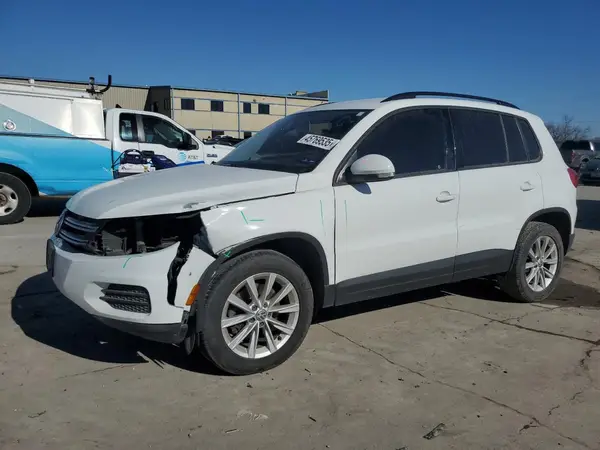 WVGBV7AX3HK047601 2017 VOLKSWAGEN TIGUAN - Image 1