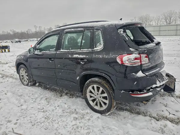 WVGBV7AX3HK047646 2017 VOLKSWAGEN TIGUAN - Image 2