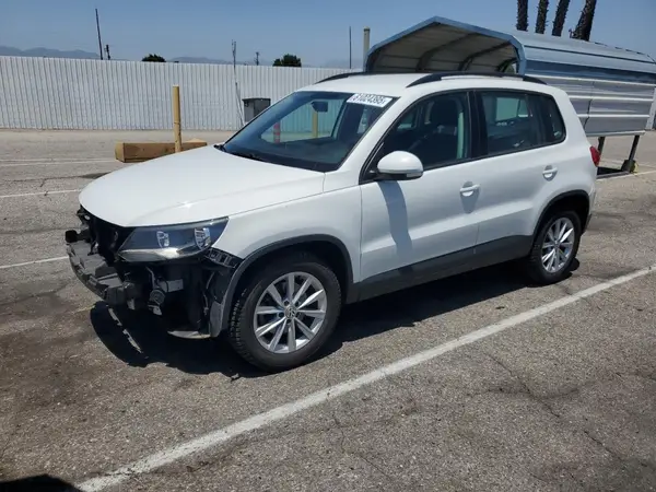 WVGBV7AX3HK054323 2017 VOLKSWAGEN TIGUAN - Image 1