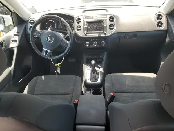 WVGBV7AX3HK054323 2017 VOLKSWAGEN TIGUAN - Image 8