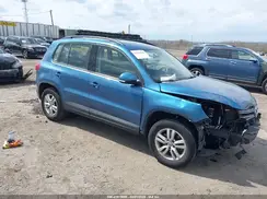 WVGBV7AX3HW512788 2017 VOLKSWAGEN TIGUAN