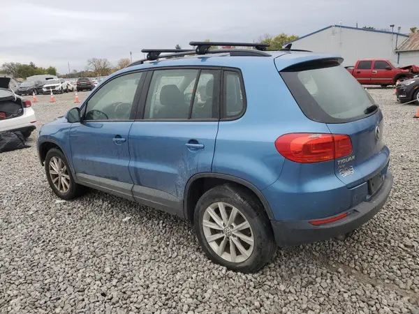 WVGBV7AX3JK000381 2018 VOLKSWAGEN TIGUAN - Image 2