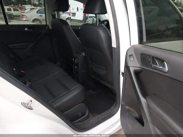 WVGBV7AX4GW018700 2016 VOLKSWAGEN TIGUAN - Image 8