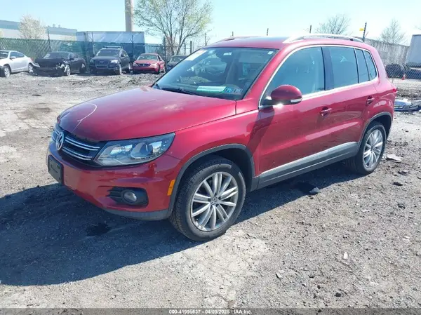 WVGBV7AX4GW021564 2016 VOLKSWAGEN TIGUAN - Image 2