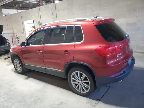 WVGBV7AX4GW055648 2016 VOLKSWAGEN TIGUAN - Image 2