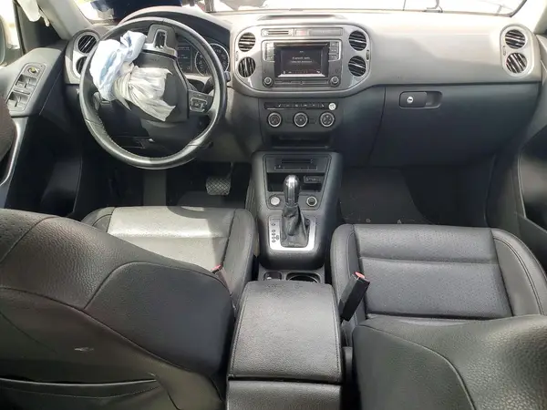 WVGBV7AX4GW065743 2016 VOLKSWAGEN TIGUAN - Image 8