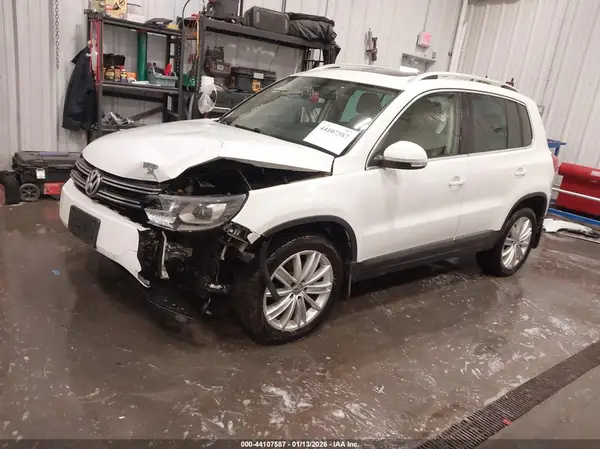 WVGBV7AX4GW506626 2016 VOLKSWAGEN TIGUAN - Image 2