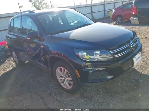 WVGBV7AX4GW523071 2016 VOLKSWAGEN TIGUAN - Image 1