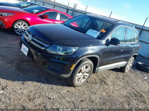 WVGBV7AX4GW523071 2016 VOLKSWAGEN TIGUAN - Image 2