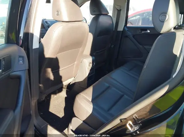 WVGBV7AX4GW523071 2016 VOLKSWAGEN TIGUAN - Image 8