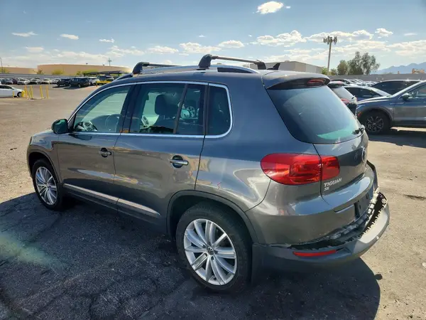 WVGBV7AX4GW525659 2016 VOLKSWAGEN TIGUAN - Image 2