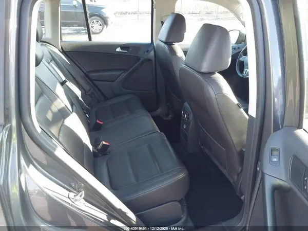 WVGBV7AX4GW539271 2016 VOLKSWAGEN TIGUAN - Image 8