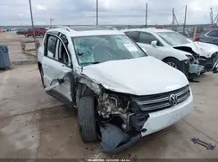 WVGBV7AX4GW582508 2016 VOLKSWAGEN TIGUAN