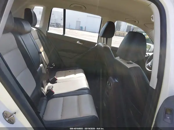 WVGBV7AX4GW583951 2016 VOLKSWAGEN TIGUAN - Image 8