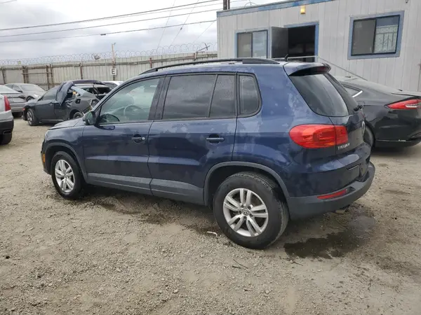 WVGBV7AX4GW588566 2016 VOLKSWAGEN TIGUAN - Image 2