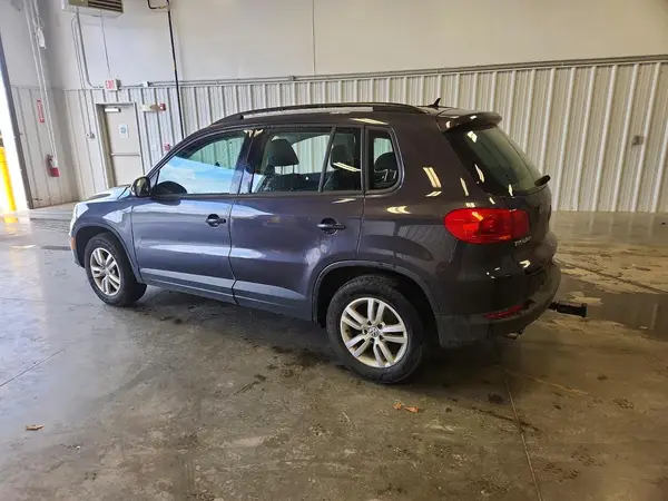 WVGBV7AX4GW590785 2016 VOLKSWAGEN TIGUAN - Image 2