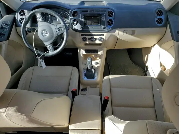 WVGBV7AX4GW617614 2016 VOLKSWAGEN TIGUAN - Image 8