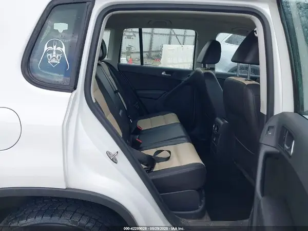 WVGBV7AX4HK005373 2017 VOLKSWAGEN TIGUAN - Image 8
