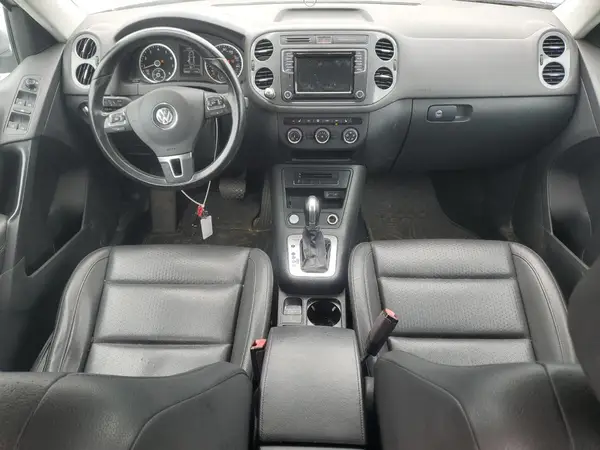 WVGBV7AX4HK006040 2017 VOLKSWAGEN TIGUAN - Image 8