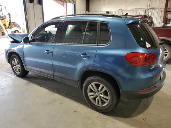 WVGBV7AX4HK013392 2017 VOLKSWAGEN TIGUAN - Image 2