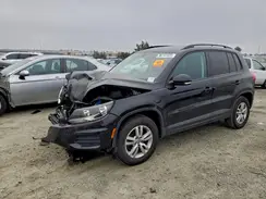 WVGBV7AX4HK027678 2017 VOLKSWAGEN TIGUAN
