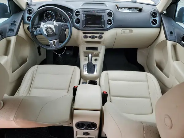 WVGBV7AX4HK027972 2017 VOLKSWAGEN TIGUAN - Image 8
