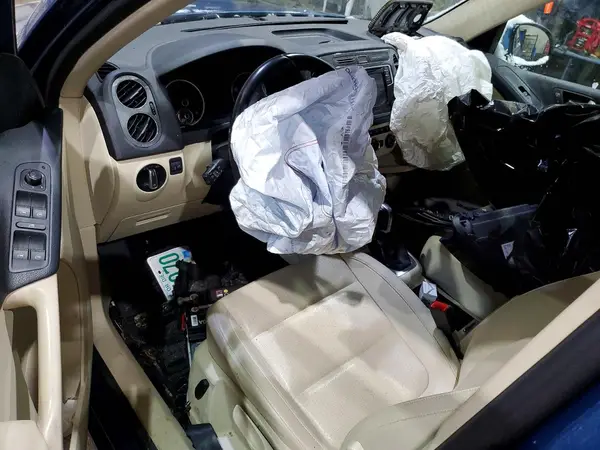 WVGBV7AX4HK037871 2017 VOLKSWAGEN TIGUAN - Image 8