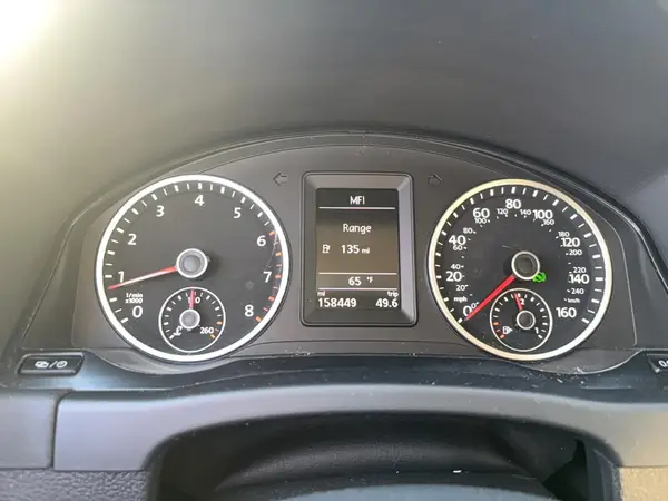 WVGBV7AX4HK038695 2017 VOLKSWAGEN TIGUAN - Image 8