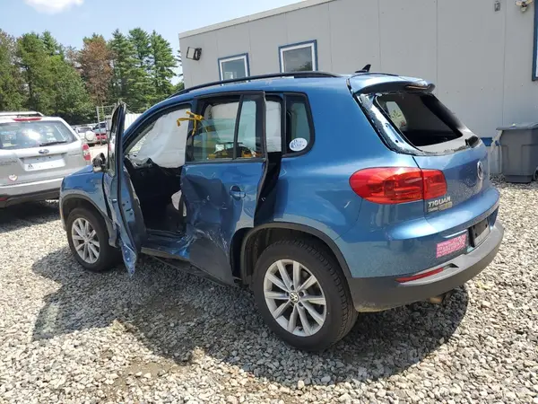WVGBV7AX4HK043251 2017 VOLKSWAGEN TIGUAN - Image 2