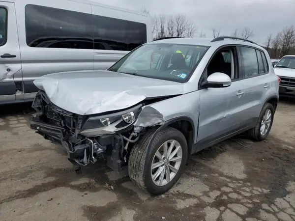 WVGBV7AX4HK048000 2017 VOLKSWAGEN TIGUAN - Image 1