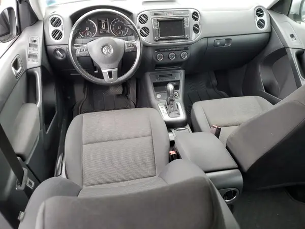 WVGBV7AX4HK048000 2017 VOLKSWAGEN TIGUAN - Image 8