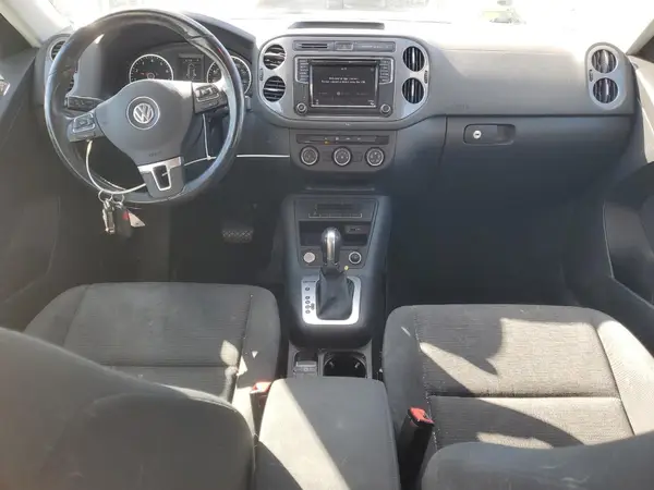 WVGBV7AX4HK051298 2017 VOLKSWAGEN TIGUAN - Image 8