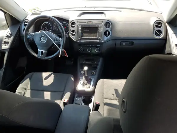 WVGBV7AX4HK052838 2017 VOLKSWAGEN TIGUAN - Image 8
