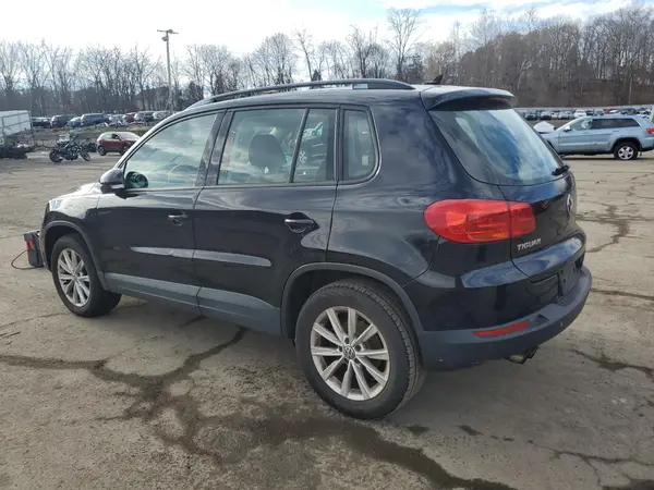 WVGBV7AX4HK054895 2017 VOLKSWAGEN TIGUAN - Image 2