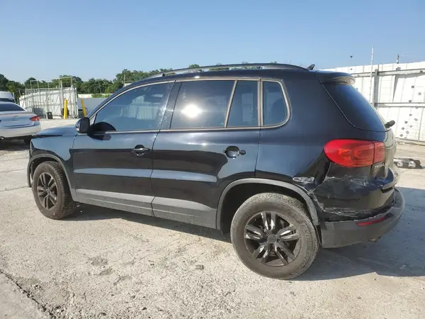 WVGBV7AX4HW507857 2017 VOLKSWAGEN TIGUAN - Image 2