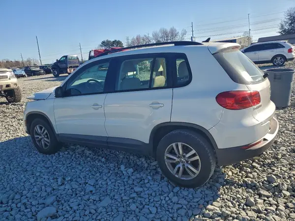 WVGBV7AX4HW513299 2017 VOLKSWAGEN TIGUAN - Image 2