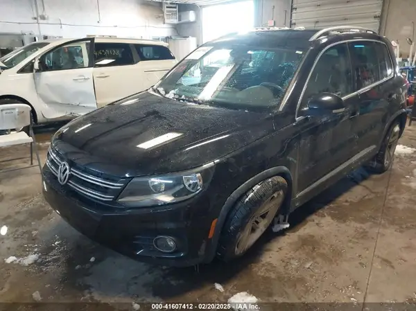 WVGBV7AX5GW018124 2016 VOLKSWAGEN TIGUAN - Image 2