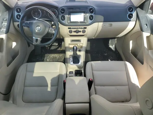 WVGBV7AX5GW021055 2016 VOLKSWAGEN TIGUAN - Image 8
