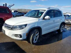 WVGBV7AX5GW023047 2016 VOLKSWAGEN TIGUAN