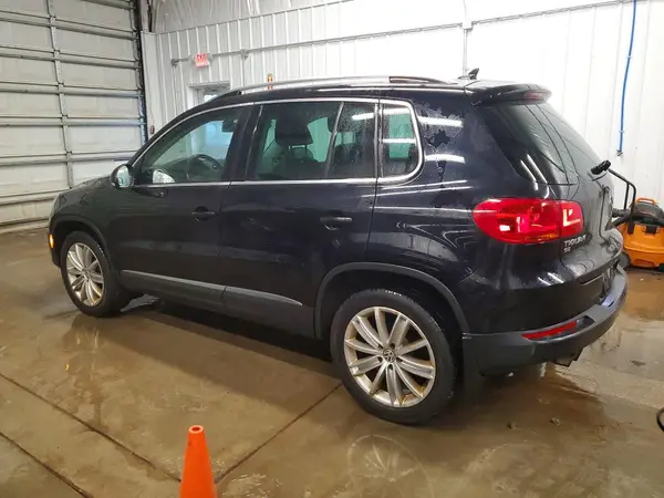 WVGBV7AX5GW066044 2016 VOLKSWAGEN TIGUAN - Image 2