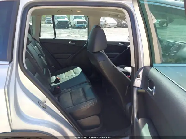 WVGBV7AX5GW505307 2016 VOLKSWAGEN TIGUAN - Image 8
