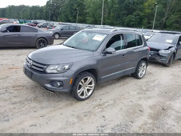 WVGBV7AX5GW524097 2016 VOLKSWAGEN TIGUAN - Image 2