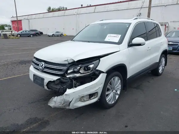 WVGBV7AX5GW527954 2016 VOLKSWAGEN TIGUAN - Image 2