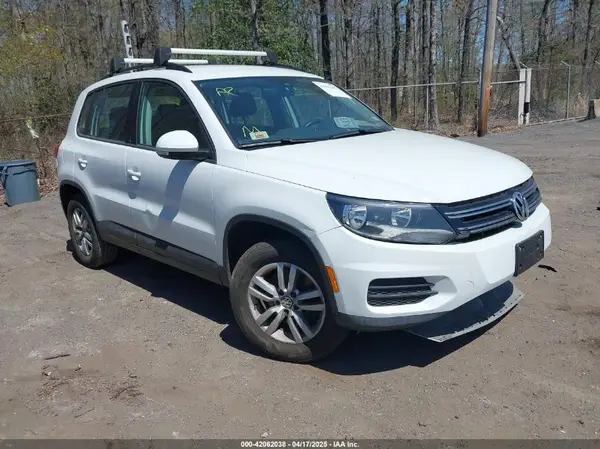 WVGBV7AX5GW533642 2016 VOLKSWAGEN TIGUAN - Image 1