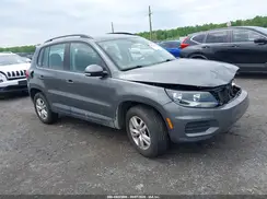 WVGBV7AX5GW549100 2016 VOLKSWAGEN TIGUAN