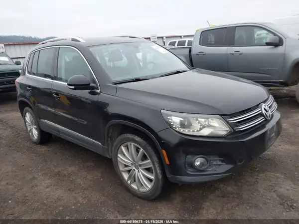 WVGBV7AX5GW555298 2016 VOLKSWAGEN TIGUAN - Image 1