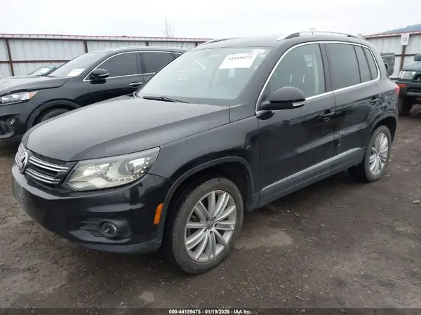WVGBV7AX5GW555298 2016 VOLKSWAGEN TIGUAN - Image 2