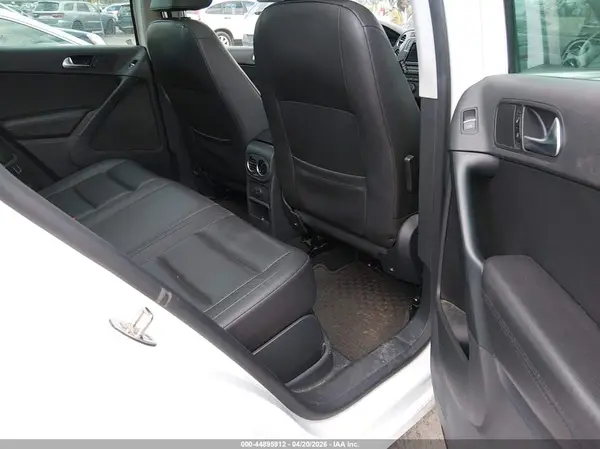 WVGBV7AX5GW561327 2016 VOLKSWAGEN TIGUAN - Image 8