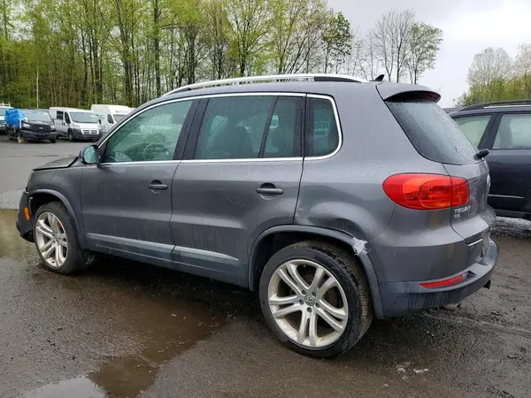 WVGBV7AX5GW572585 2016 VOLKSWAGEN TIGUAN - Image 2