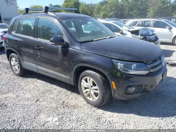 WVGBV7AX5GW577804 2016 VOLKSWAGEN TIGUAN - Image 1